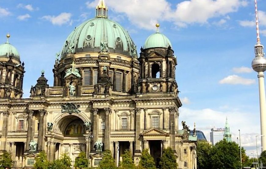 ANNUAL TRIP: Berlin 09-12 August